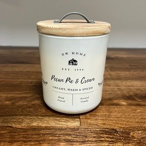 DW Home Candle